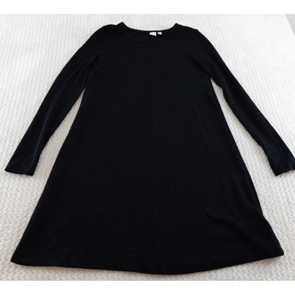 Gap Womens sz XS Shift Dress Black Knit Long Sleeve Above Knee
